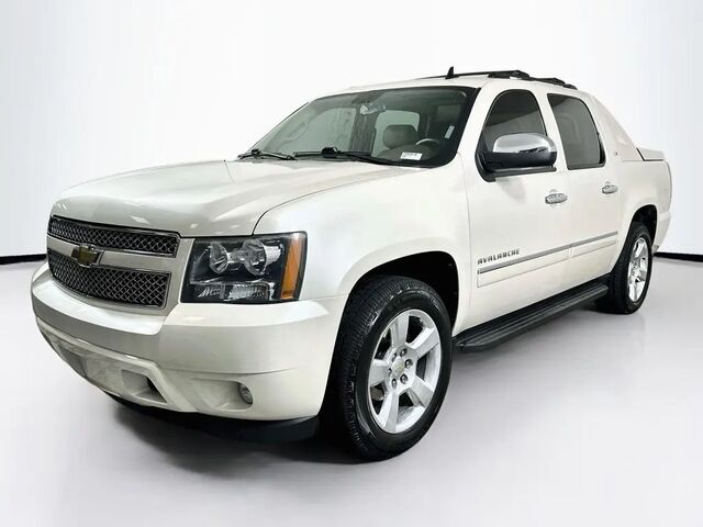 2011 Chevrolet Avalanche LTZ