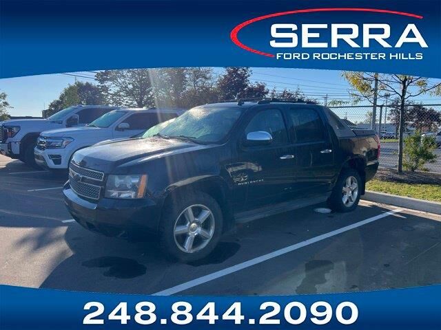 2011 Chevrolet Avalanche LS