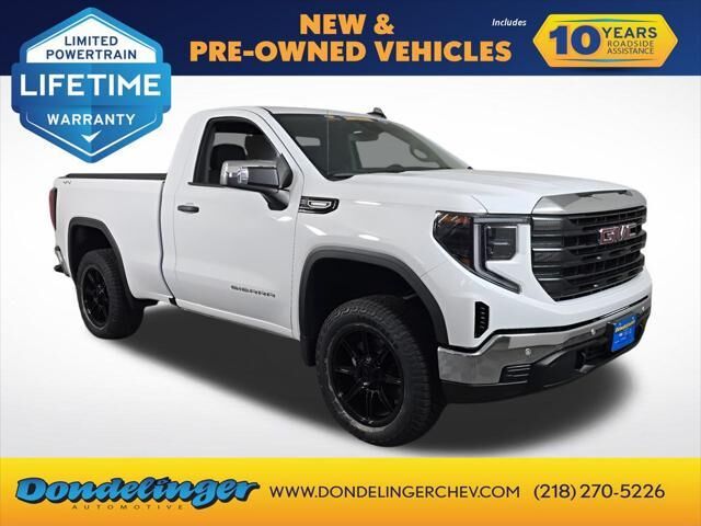 2025 GMC Sierra 1500 Pro — photo 1 of 12