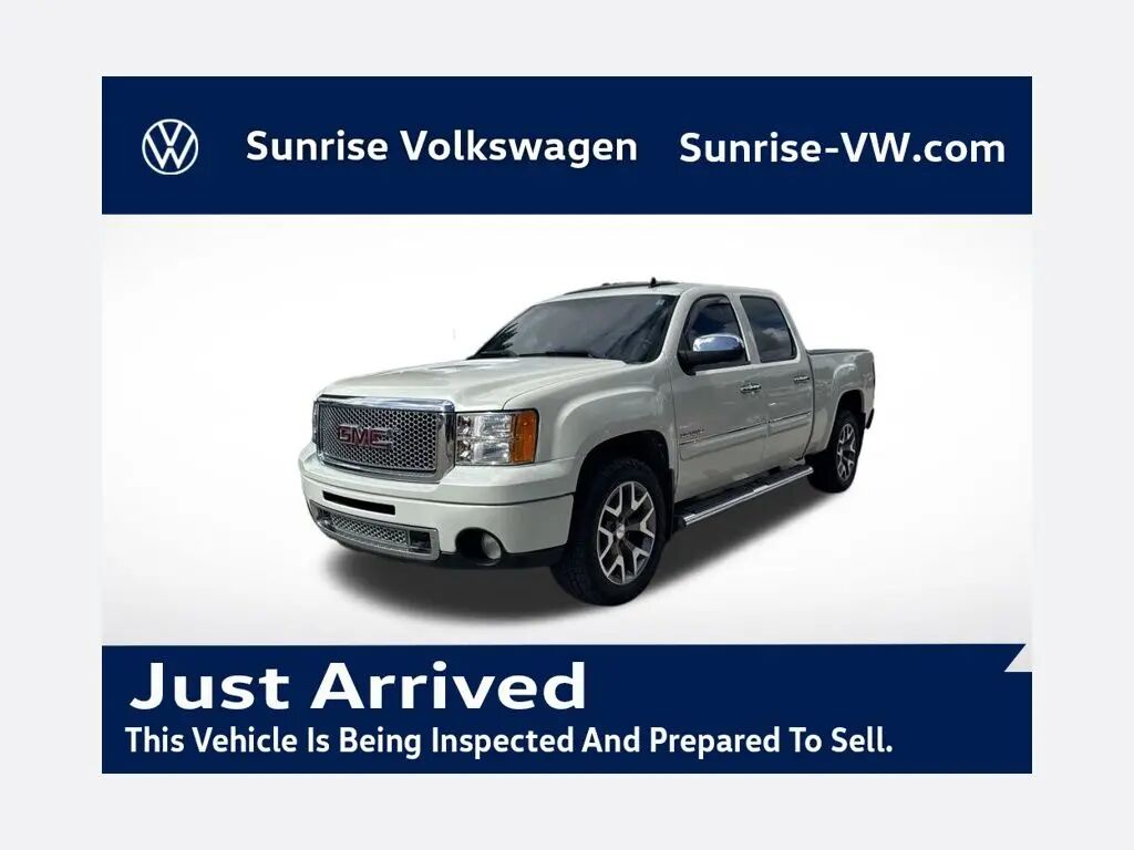 2011 GMC Sierra 1500 Denali — photo 1 of 13