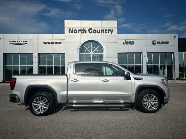 2022 GMC Sierra 1500 Limited SLT — photo 1 of 1