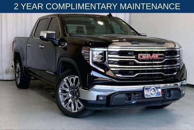 2022 GMC Sierra 1500 SLT