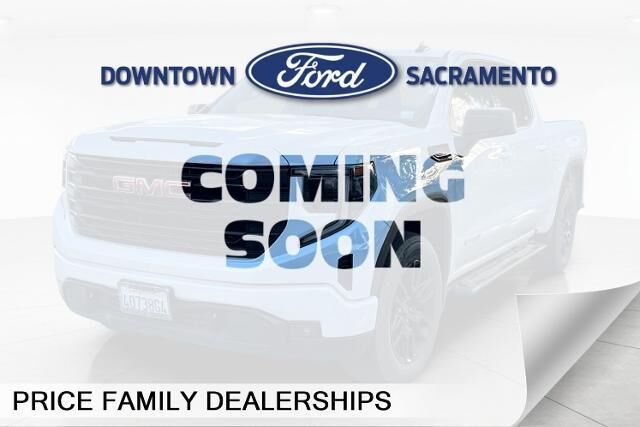 2025 GMC Sierra 1500 Elevation Standard