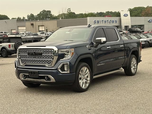 2020 GMC Sierra 1500 Denali — photo 1 of 8