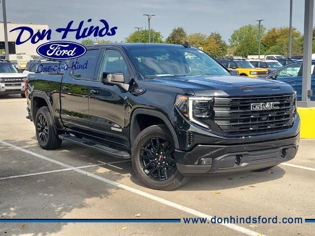 2025 GMC Sierra 1500 Elevation