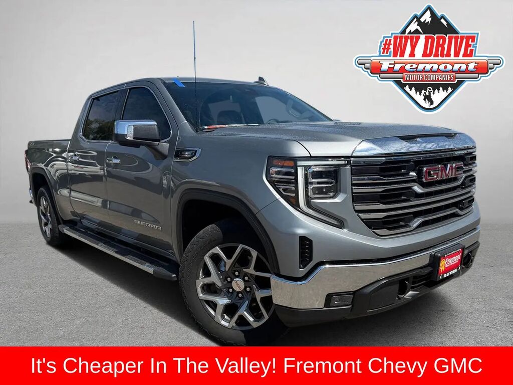 2024 GMC Sierra 1500 SLT — photo 1 of 13