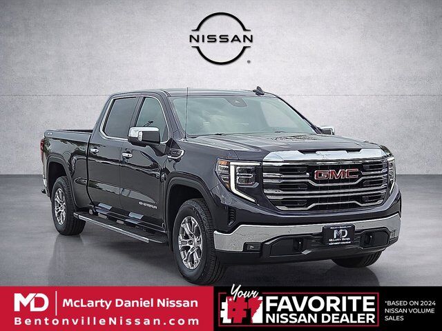 2022 GMC Sierra 1500 SLT — photo 1 of 13