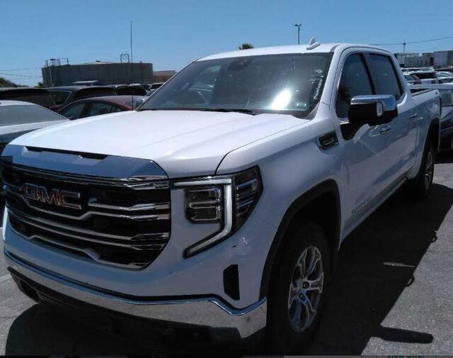 2025 GMC Sierra 1500 SLT — photo 1 of 1