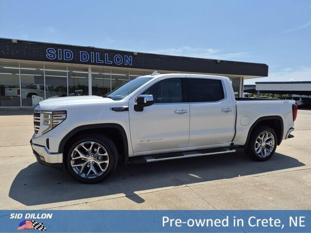 2022 GMC Sierra 1500 SLT