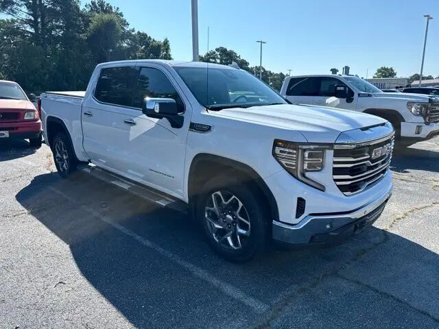 2022 GMC Sierra 1500 SLT