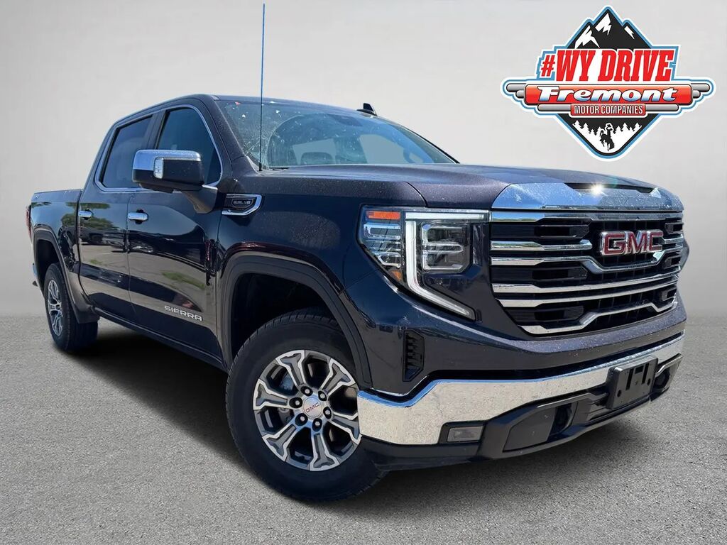 2025 GMC Sierra 1500 SLT — photo 1 of 13