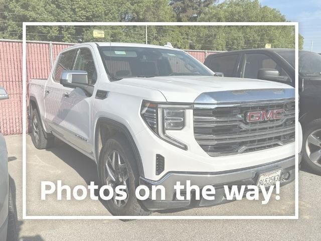 2022 GMC Sierra 1500 SLT