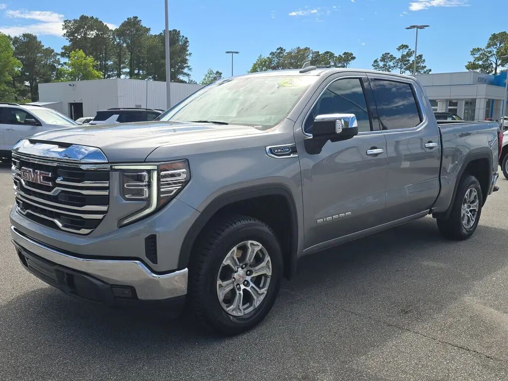 2025 GMC Sierra 1500 SLT