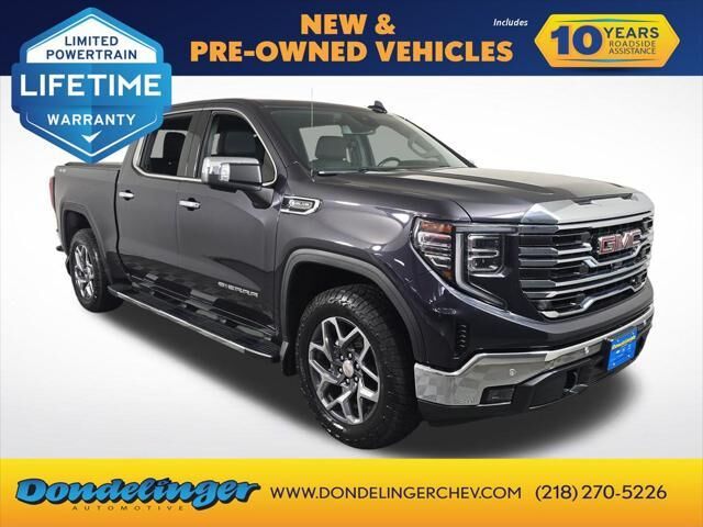 2022 GMC Sierra 1500 SLT — photo 1 of 13