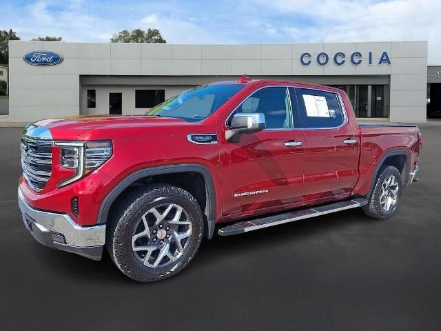 2023 GMC Sierra 1500 SLT