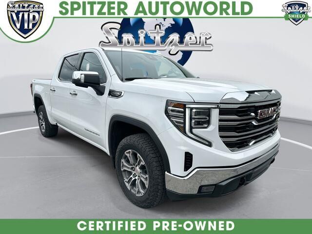 2025 GMC Sierra 1500 SLT