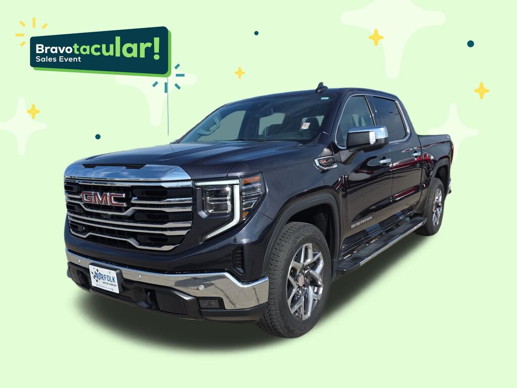 2023 GMC Sierra 1500 SLT — photo 1 of 7