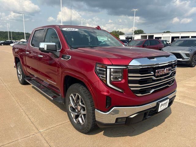 2022 GMC Sierra 1500 SLT