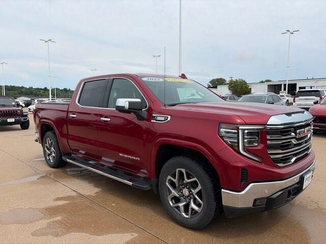 2022 GMC Sierra 1500 SLT