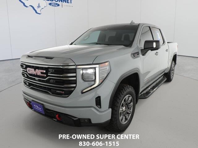 2024 GMC Sierra 1500 AT4