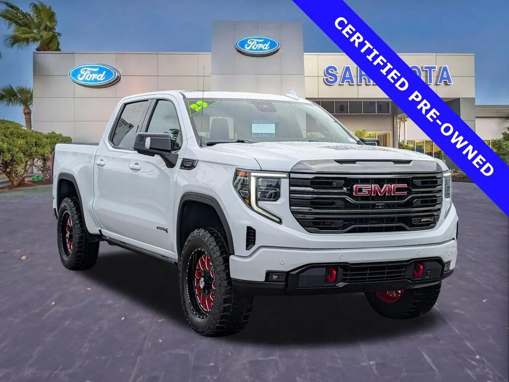 2023 GMC Sierra 1500 AT4 — photo 1 of 13