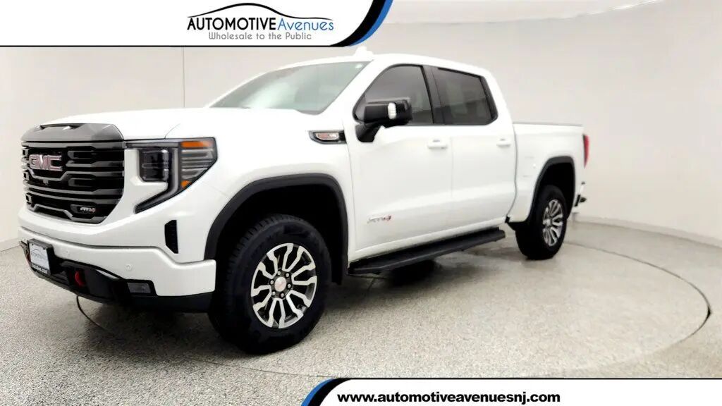 2023 GMC Sierra 1500 AT4 — photo 1 of 13