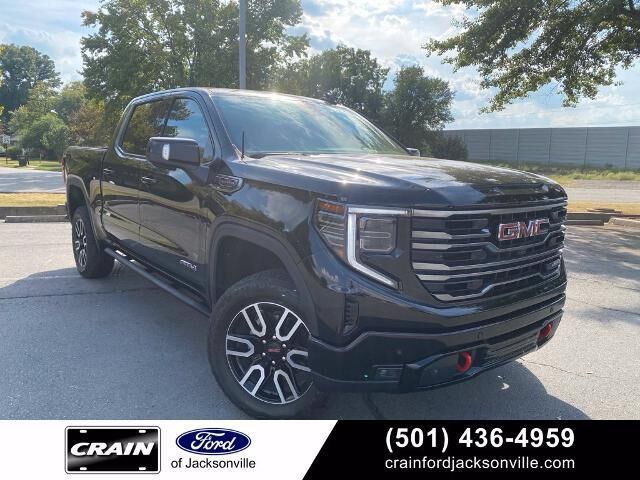2025 GMC Sierra 1500 AT4