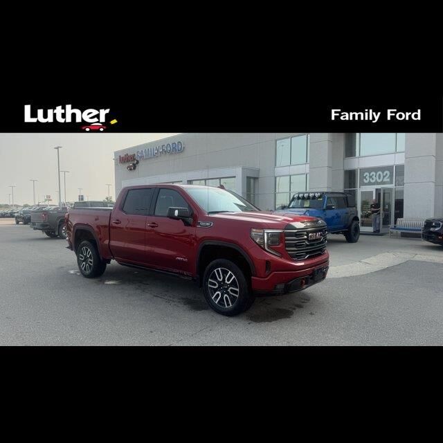 2025 GMC Sierra 1500 AT4