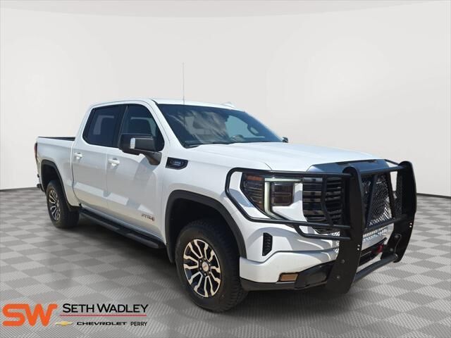 2022 GMC Sierra 1500 AT4 — photo 1 of 13