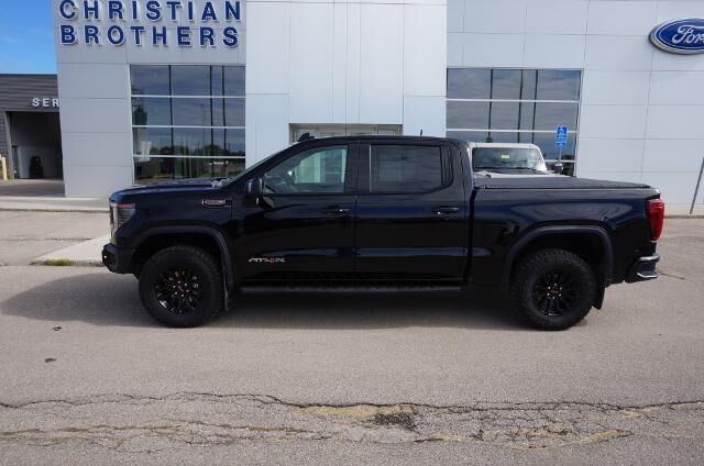 2023 GMC Sierra 1500 AT4X