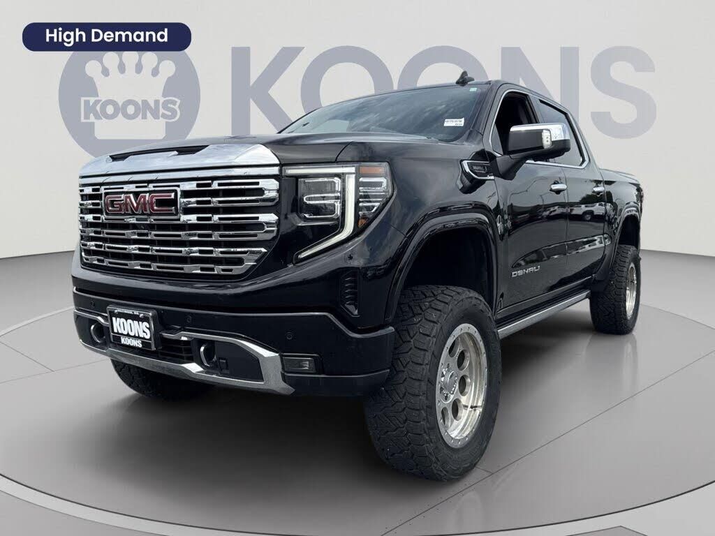 2023 GMC Sierra 1500 Denali — photo 1 of 1