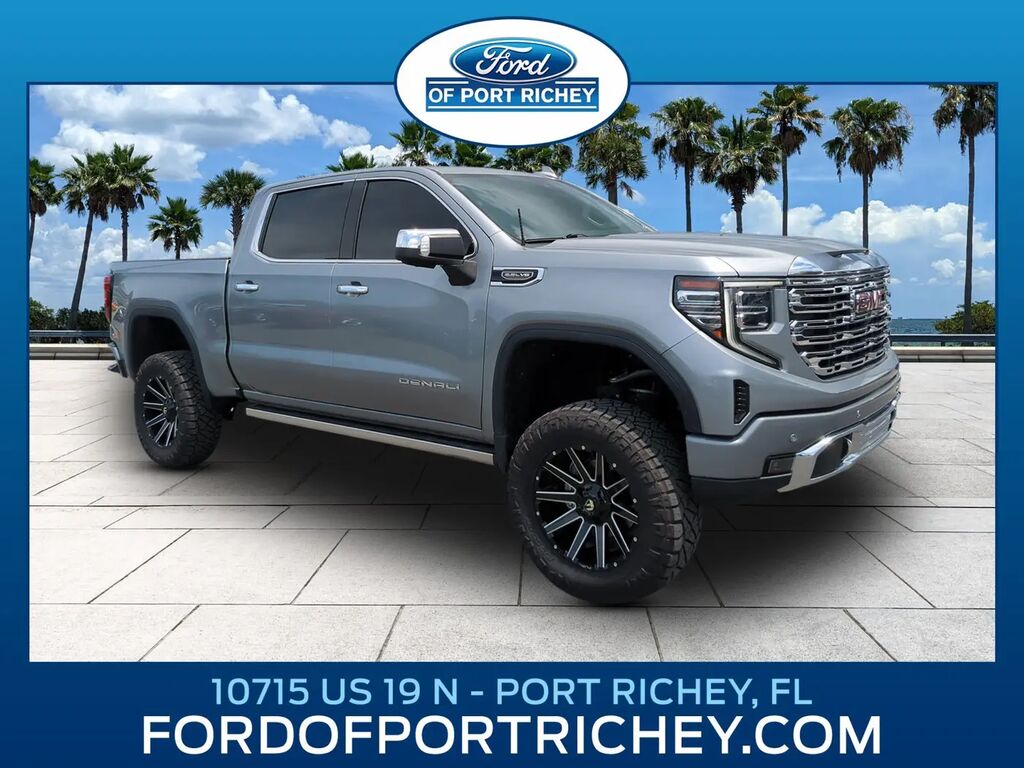 2024 GMC Sierra 1500 Denali — photo 1 of 13