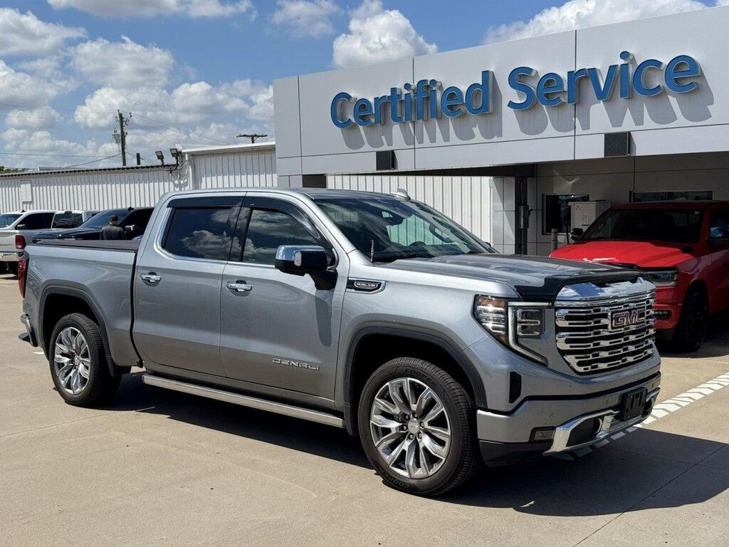2024 GMC Sierra 1500 Denali — photo 1 of 13