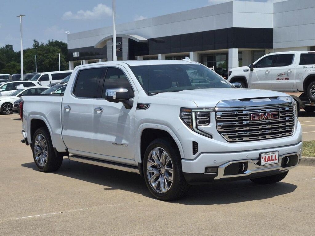 2026 GMC Sierra 1500 Denali — photo 1 of 13