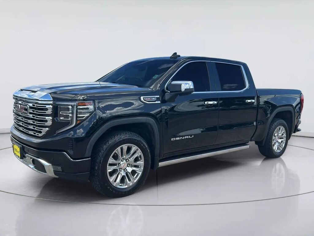 2022 GMC Sierra 1500 Denali — photo 1 of 13