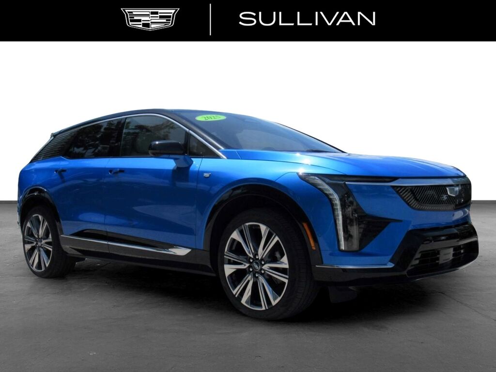 2025 Cadillac OPTIQ — photo 1 of 7