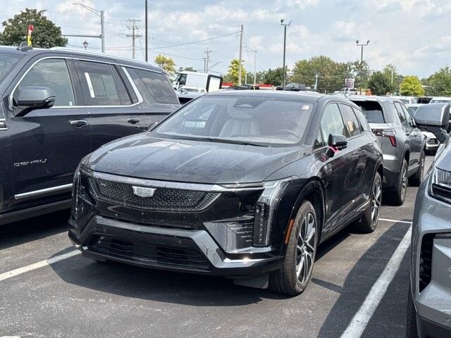 2025 Cadillac OPTIQ