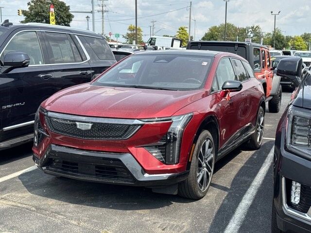 2025 Cadillac OPTIQ