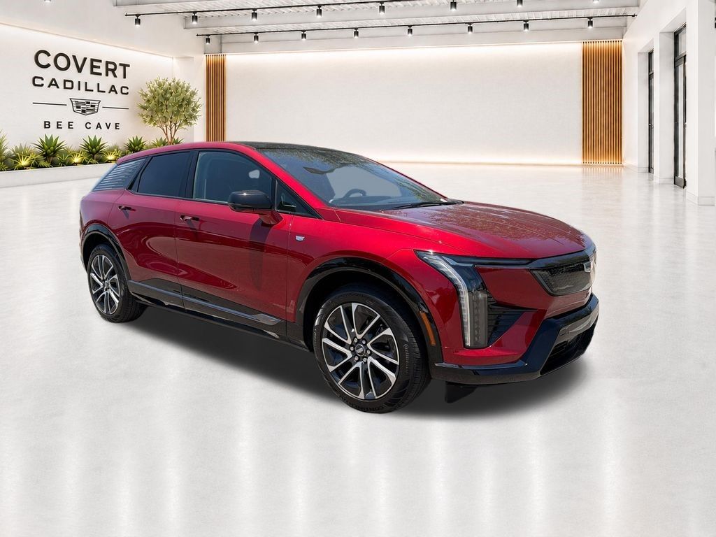 2025 Cadillac OPTIQ — photo 1 of 6