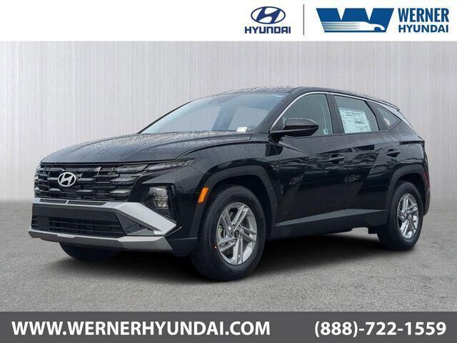 2025 Hyundai TUCSON SE
