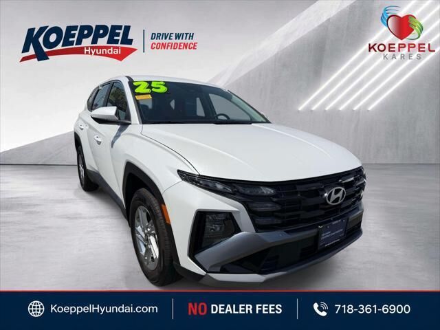 2025 Hyundai TUCSON SE