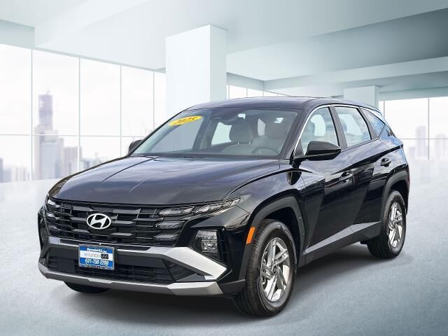 2025 Hyundai TUCSON SE