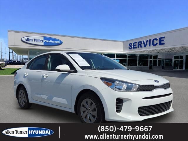 2019 Kia Rio S — photo 1 of 13