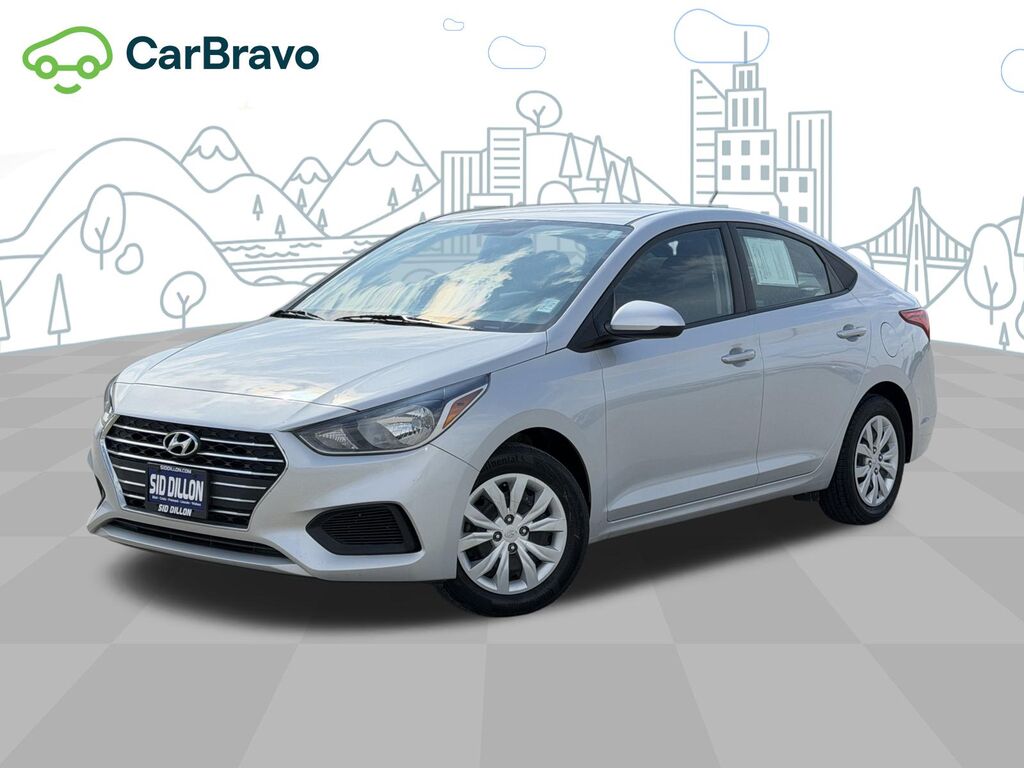 2022 Hyundai Accent SE — photo 1 of 7