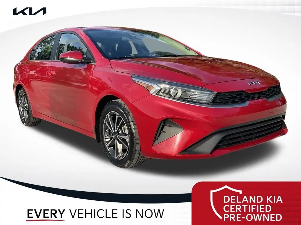 2022 Kia Forte LXS — photo 1 of 13