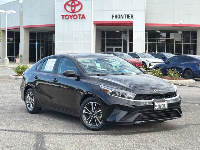 2024 Kia Forte LX