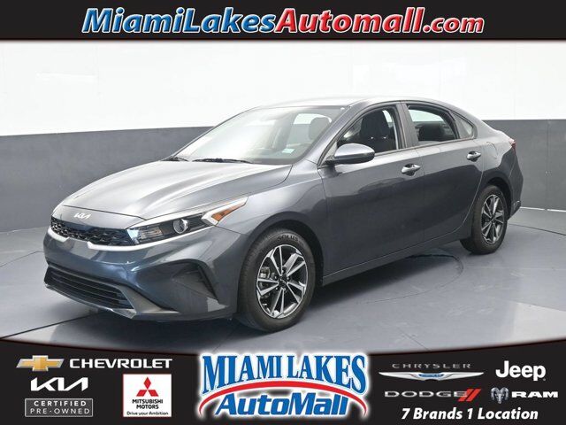 2024 Kia Forte LXS — photo 1 of 13