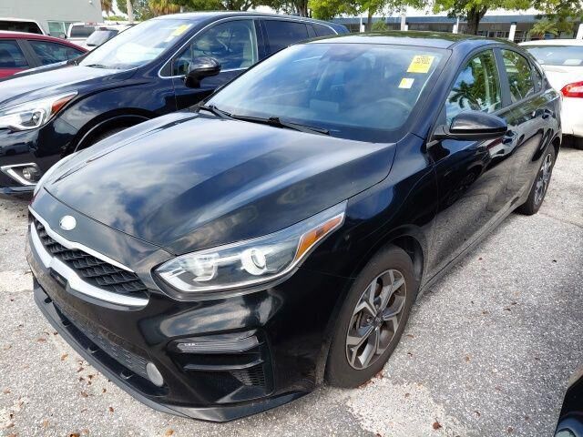 2021 Kia Forte LXS — photo 1 of 4