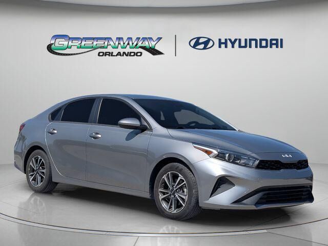 2023 Kia Forte LXS — photo 1 of 13
