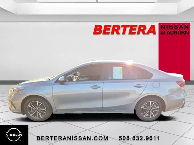 2024 Kia Forte LXS — photo 1 of 13